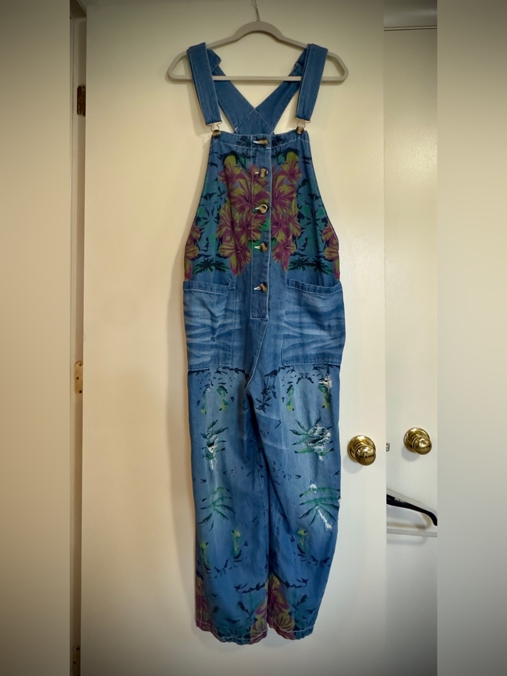 **PRICE DROP** Monthorigin Denim Printed Cropped Overalls | ADORABLE 😍 | size 8